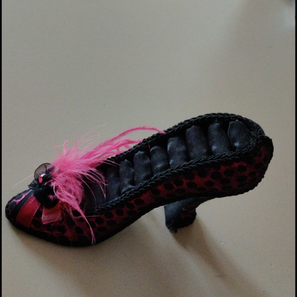 Ring holder - Picture 3 of 3